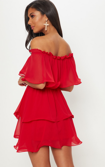 PrettyLittleThing Red Off the Shoulder Chiffon Ruffle Mini / XS