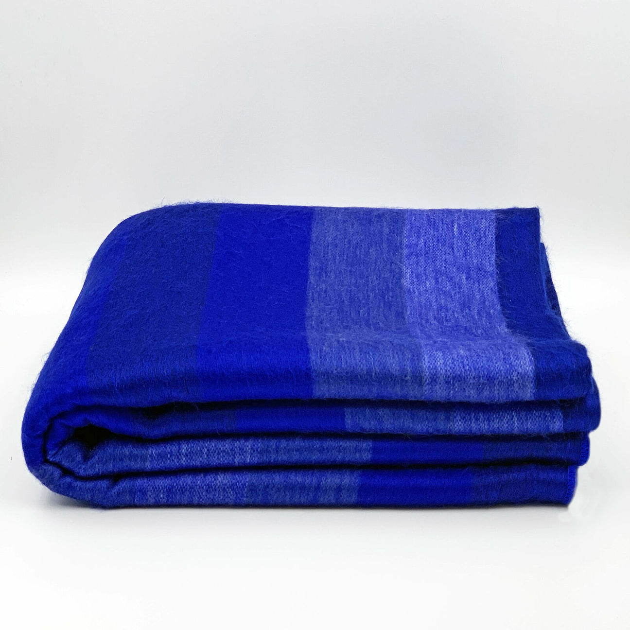 Ecualama chibuleo baby alpaca wool throw blanket queen navy blue thick stripes