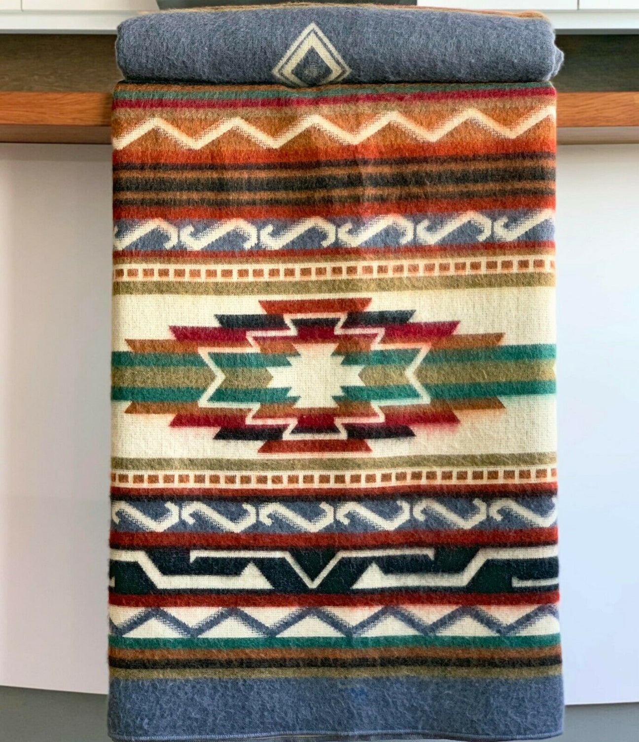 Ecualama cachavi - baby alpaca blanket - extra large - aztec southwest pattern