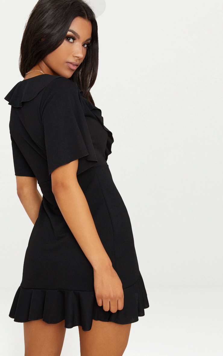 PrettyLittleThing Black Frill Detail Wrap Dress / XS