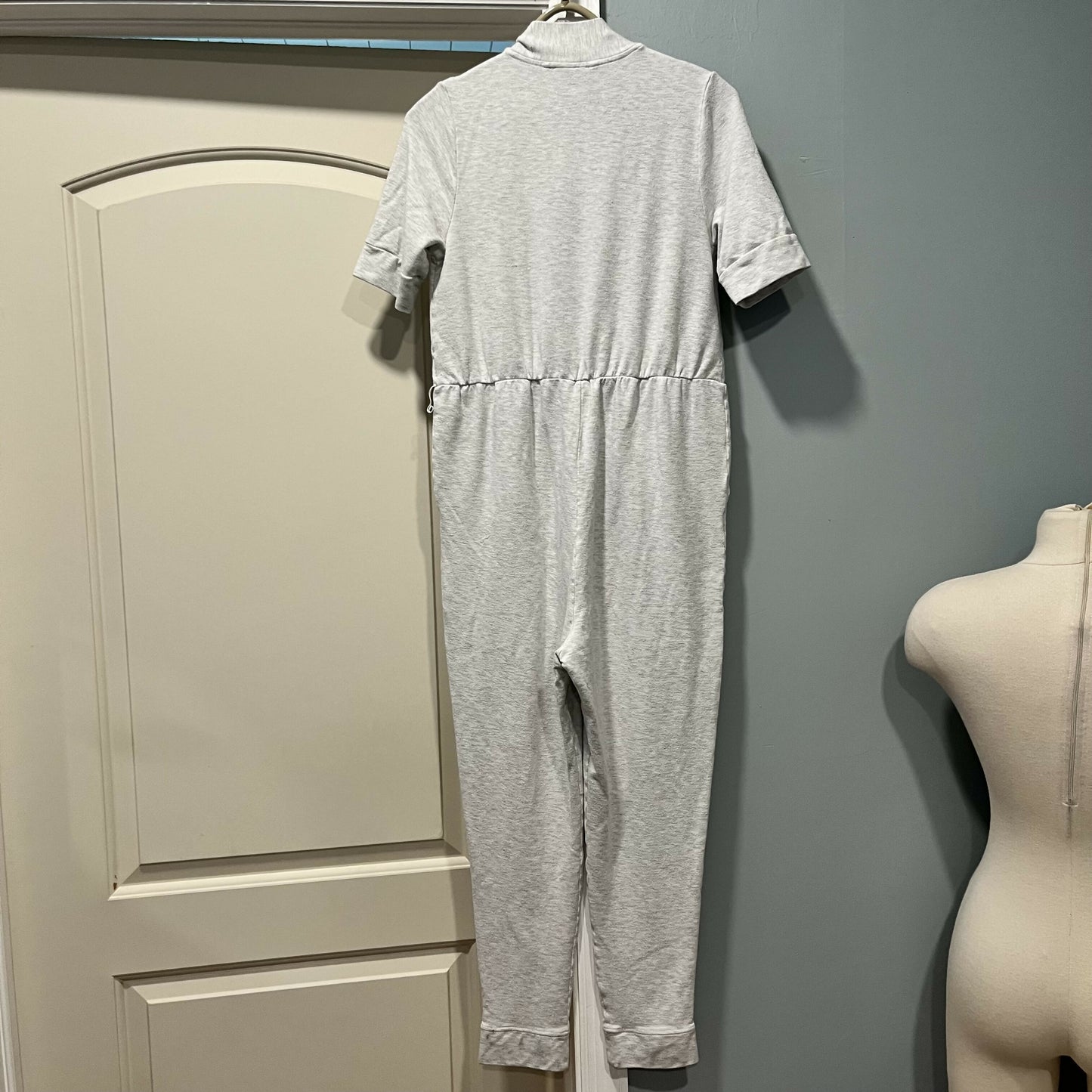 Hatch The Nurse-To-Errands Onesie - /Gray - SM