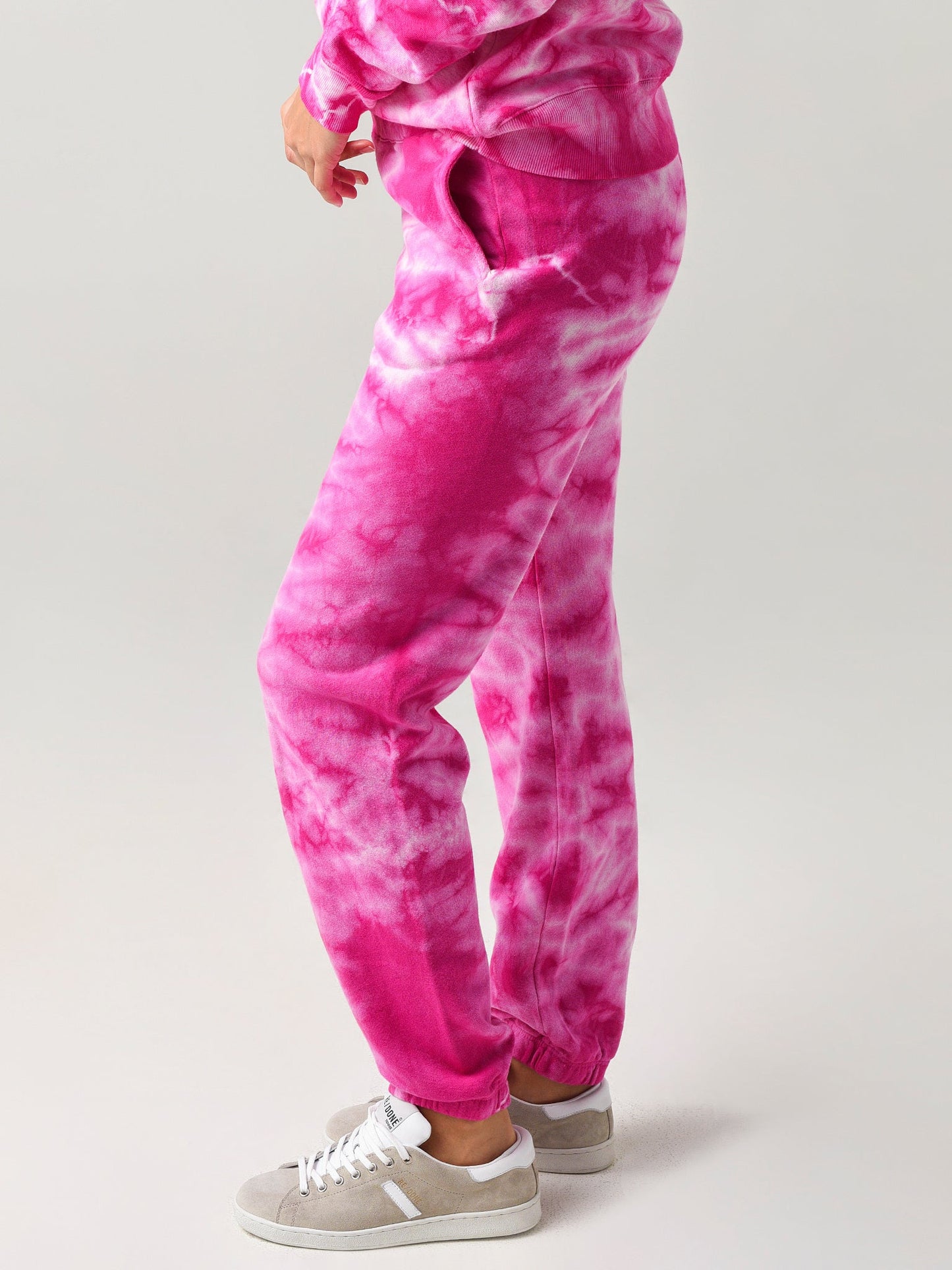 Monrow Crystal Boyfriend Sweatpant - Tie Dye - Pink Multi/Fuchsia