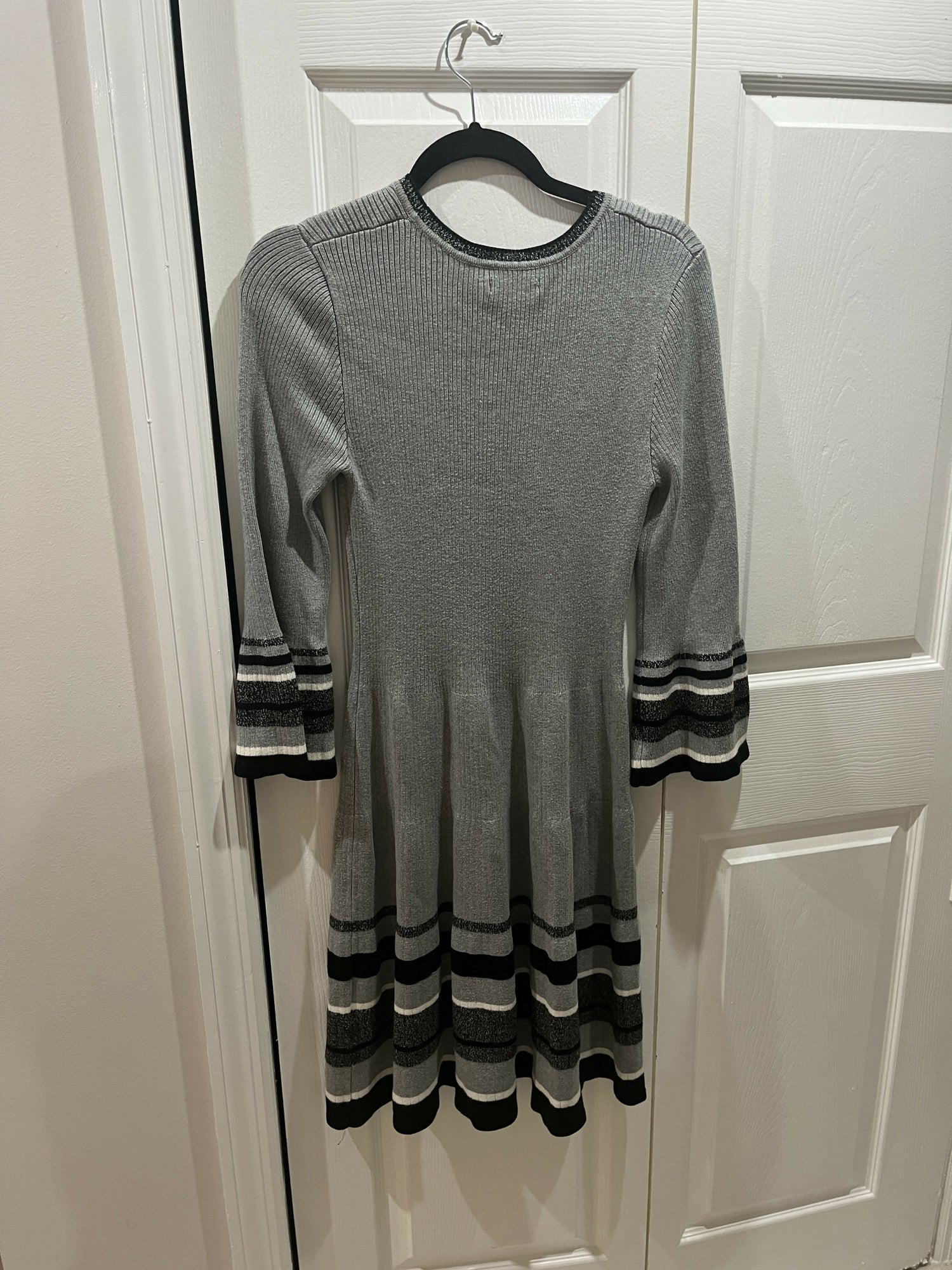 Eliza J 3/4 Sleeve Striped Sweater Dress - Stripes - Gray Multi - M