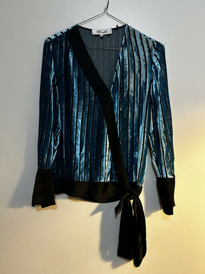 Diane Von Furstenberg Long Sleeve Crossover Striped Velvet Blouse - Stripes - Blue Multi - XS