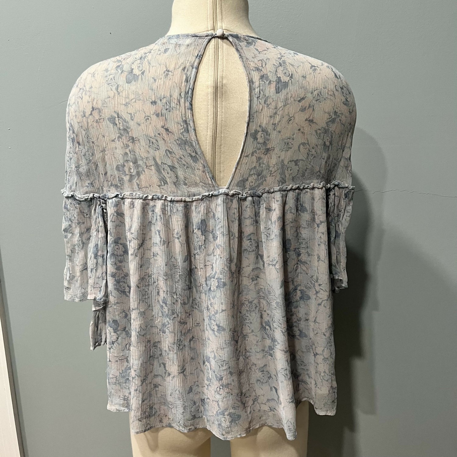 Stevie May Teired Ruffle Sleeve Top - Floral - Blue Multi/Blue Floral - S