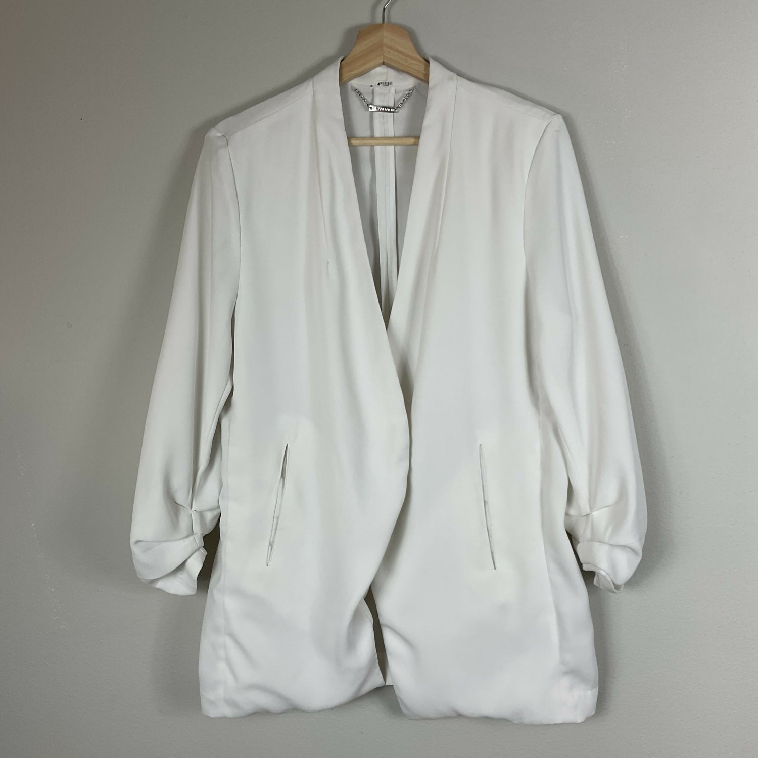 T Tahari Ruched Sleeve Blazer - White - XL