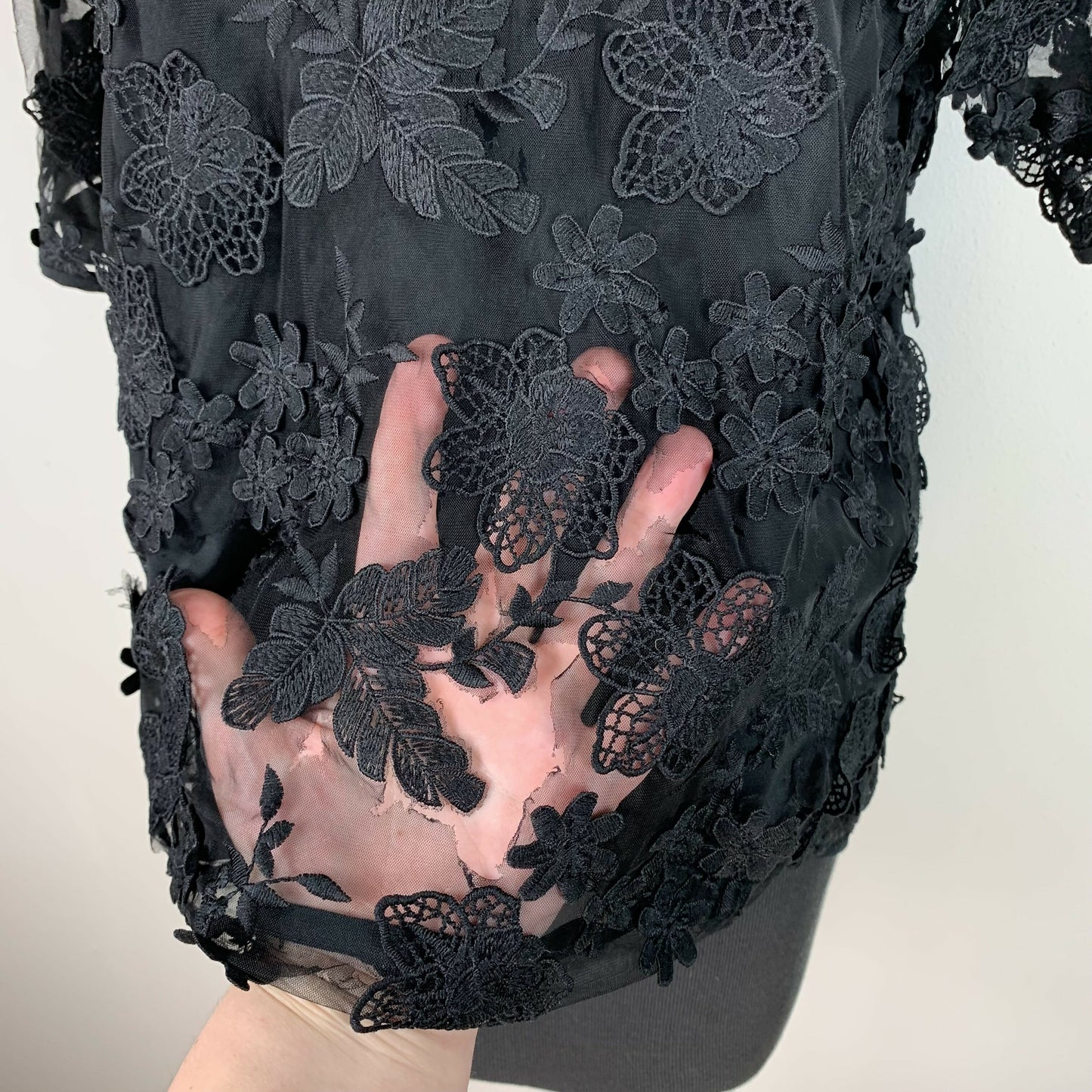 Cynthia Rowley Short Sleeve Lace Overlay Top - Floral - Black - M