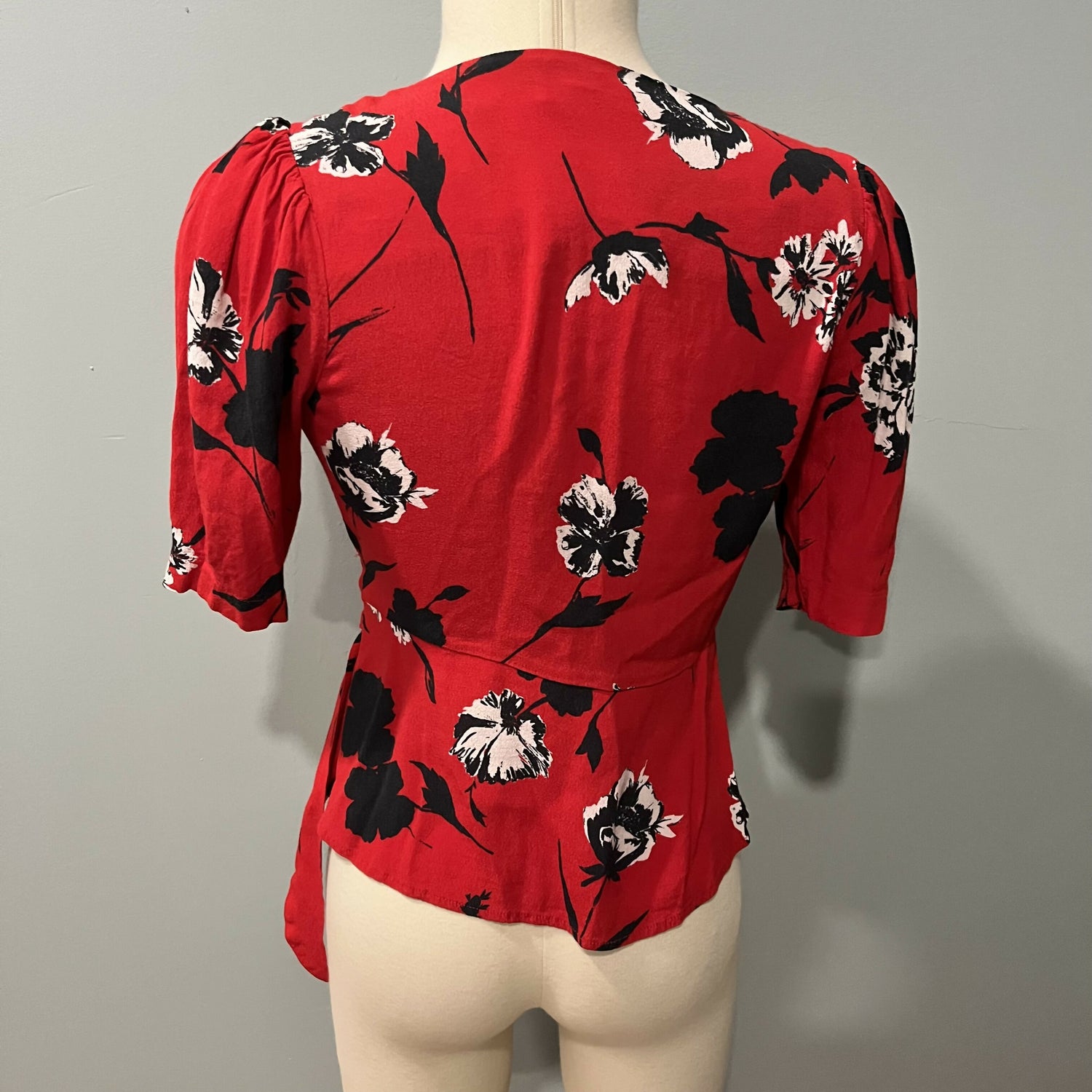 Yumi Kim Half Sleeve Paige Wrap Blouse - Floral - Red Multi/Floral Tango Red - S