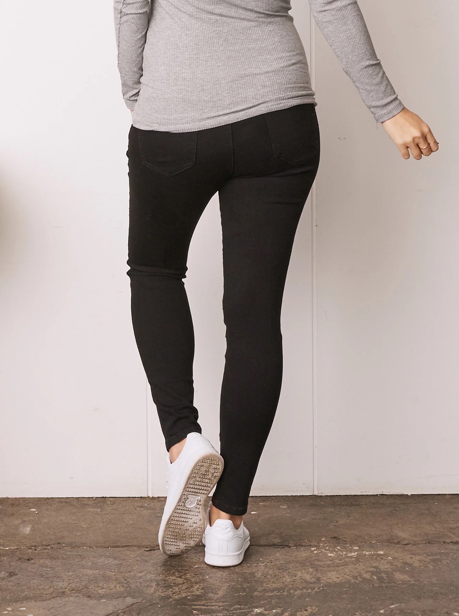 Indigo Blue Skinny Maternity Denim Jeans Black - XS