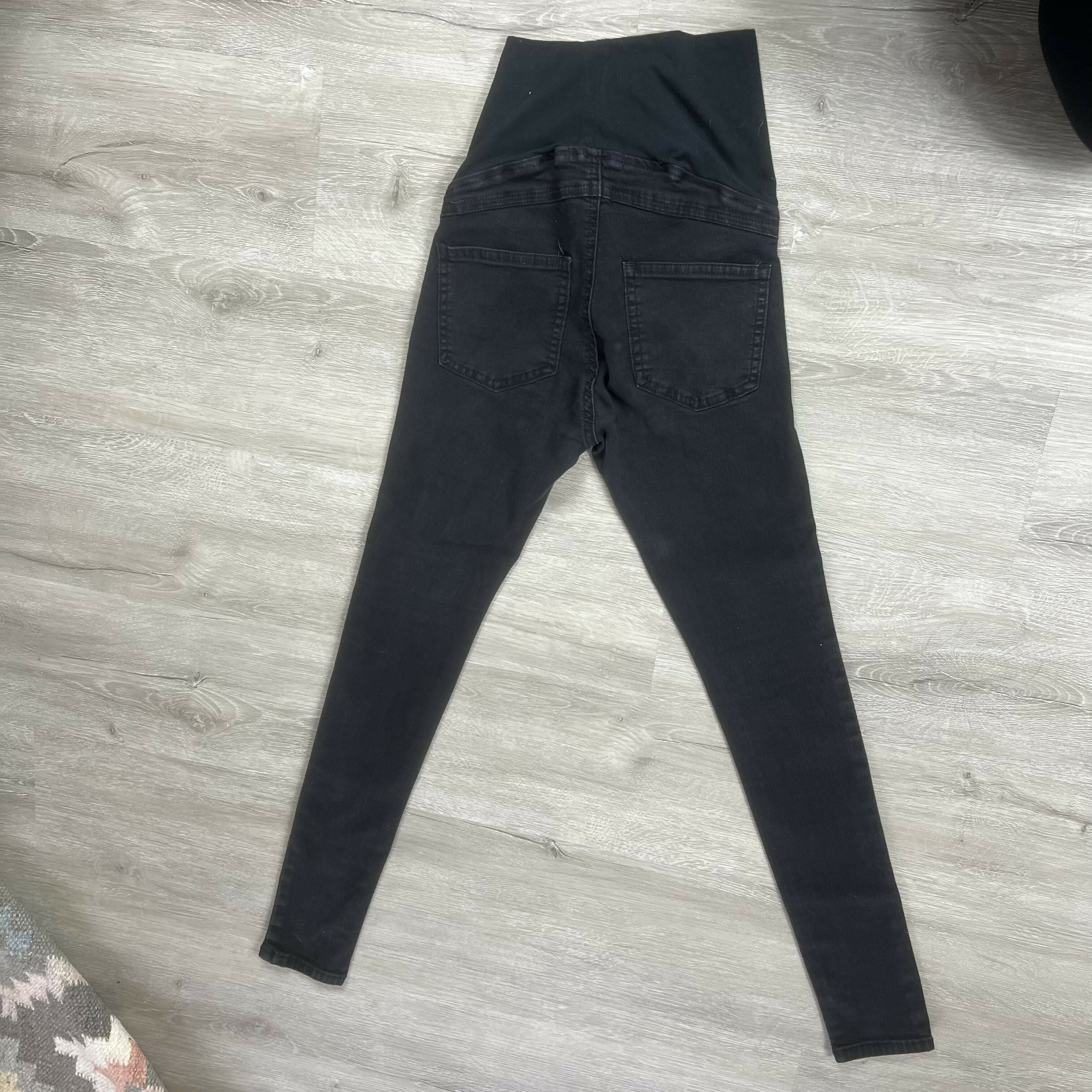 Soon Maternity Heavenly Overbelly Skinny Jeans in Black 26