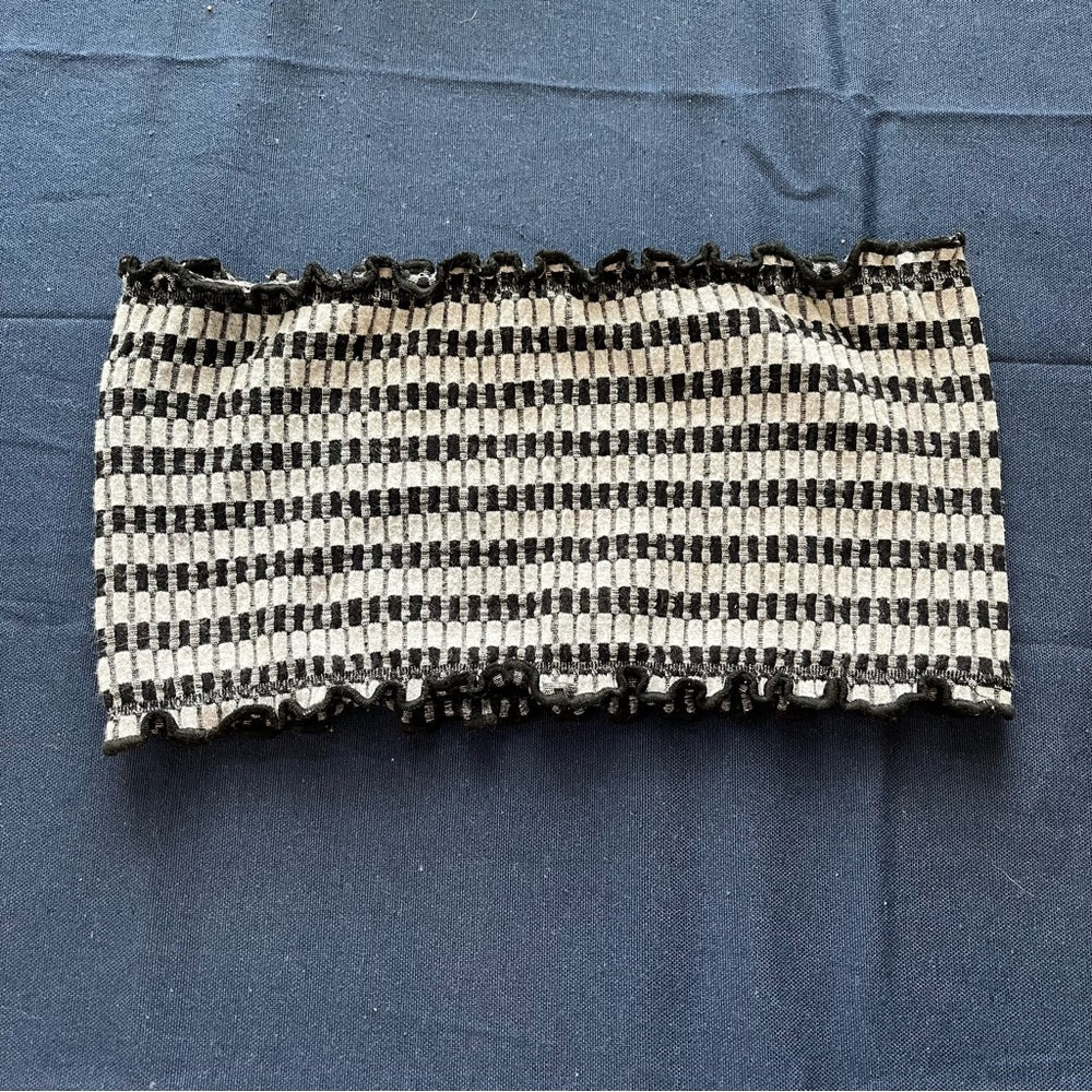 Out From Under | Urban Outfitters Black &amp; Gray Stretchy Ribbed Tube Top Size S