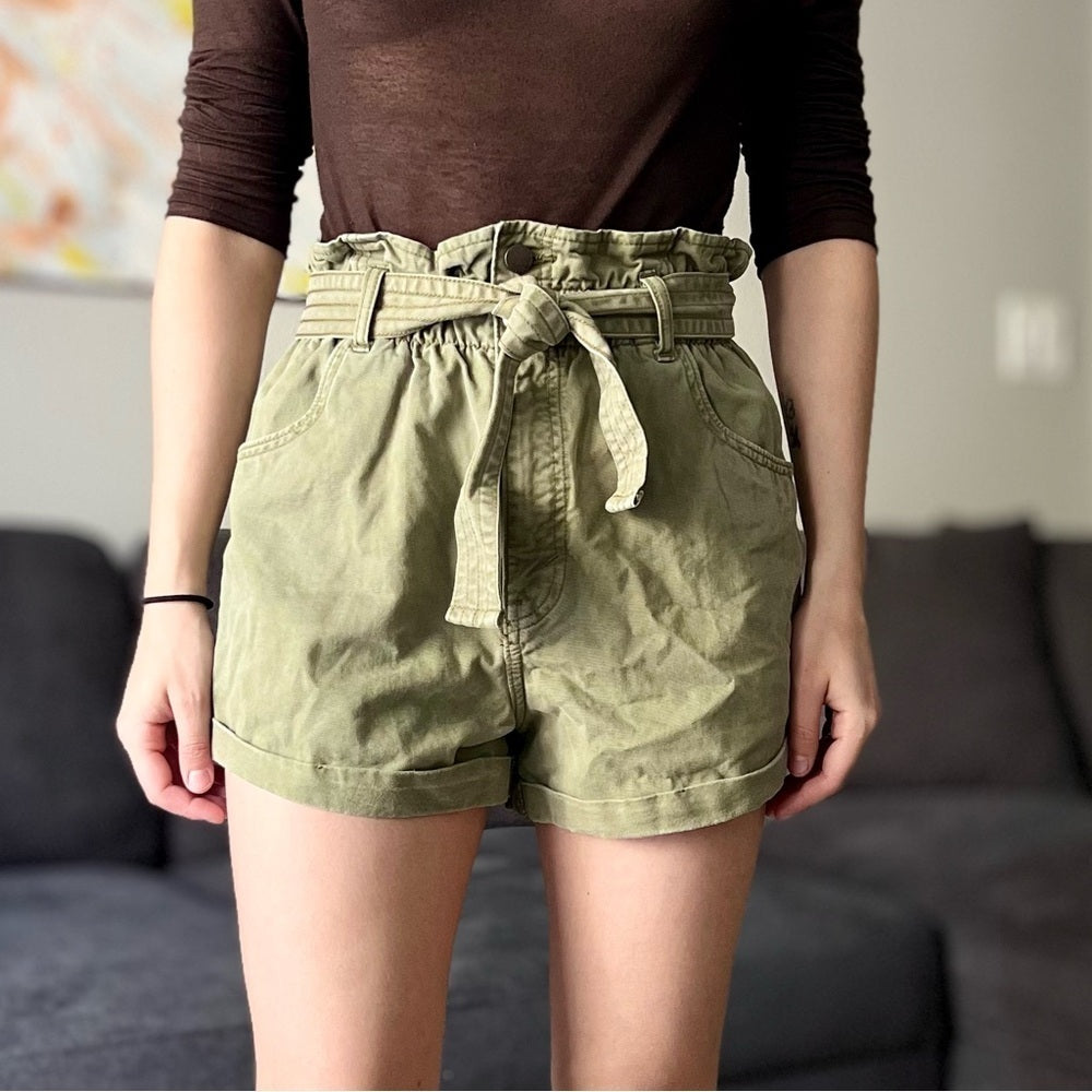 Abercrombie and Fitch Belted Paperbag Jean Shorts - Army Green - Size S