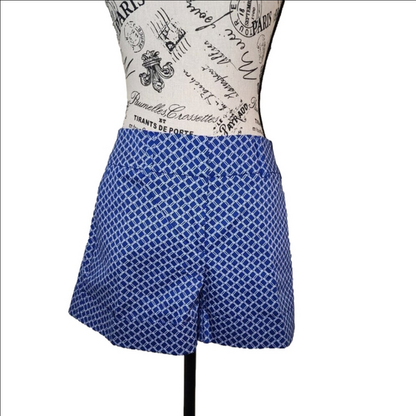 New York &amp; Company Blue Geometric Pattern Shorts Size 8