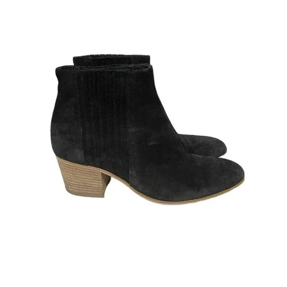 Vince Black Suede Chukka Pull On Ankle Heeled Booties Size 7