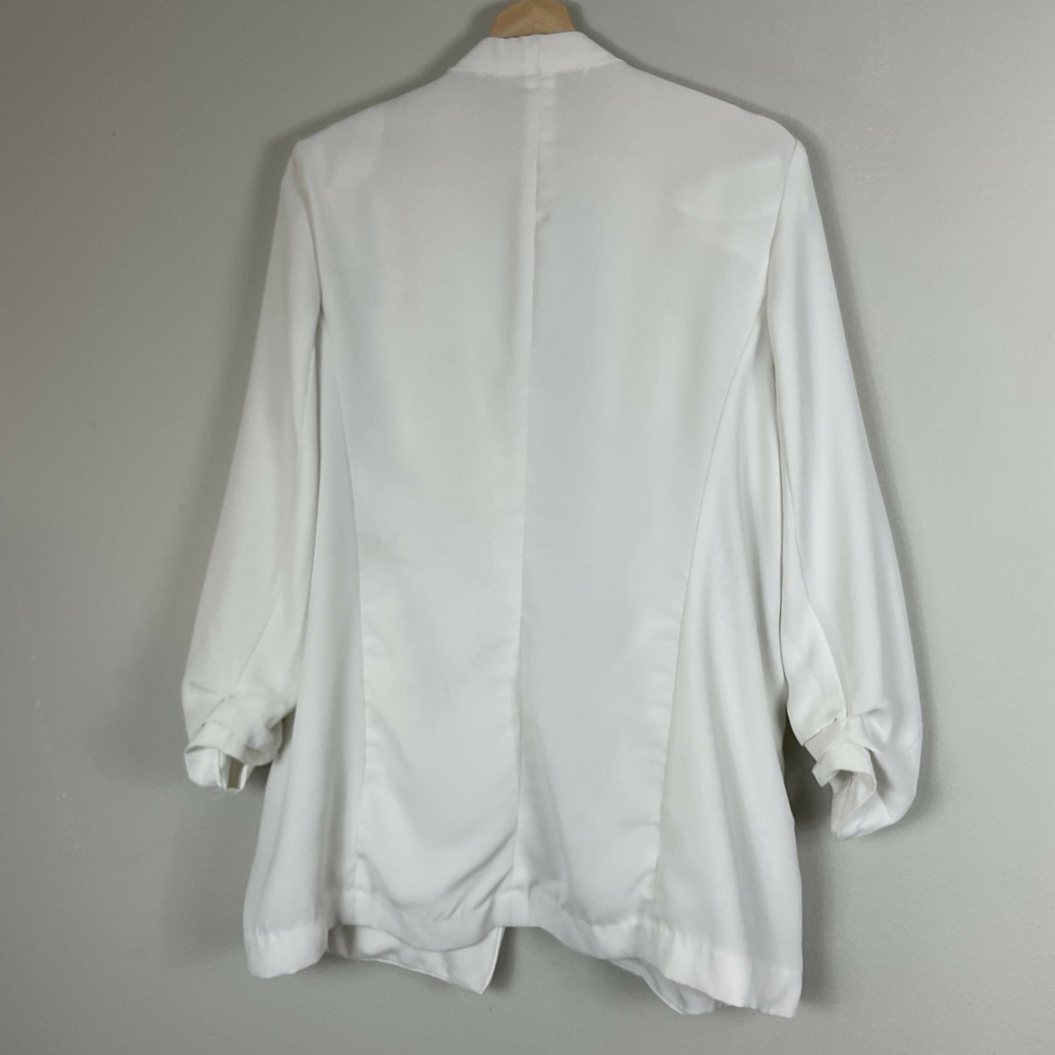 T Tahari Ruched Sleeve Blazer - White - XL