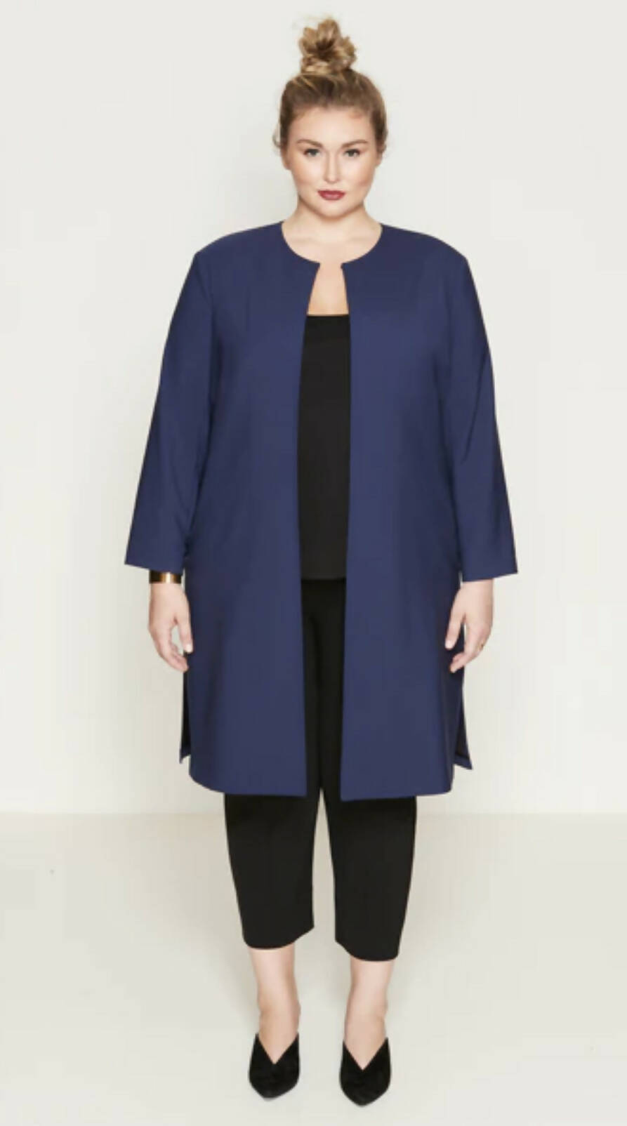 Pari Passu Wool Blend Side Split Jacket Fit D: &quot;Modified Hour Glass&quot; - Navy