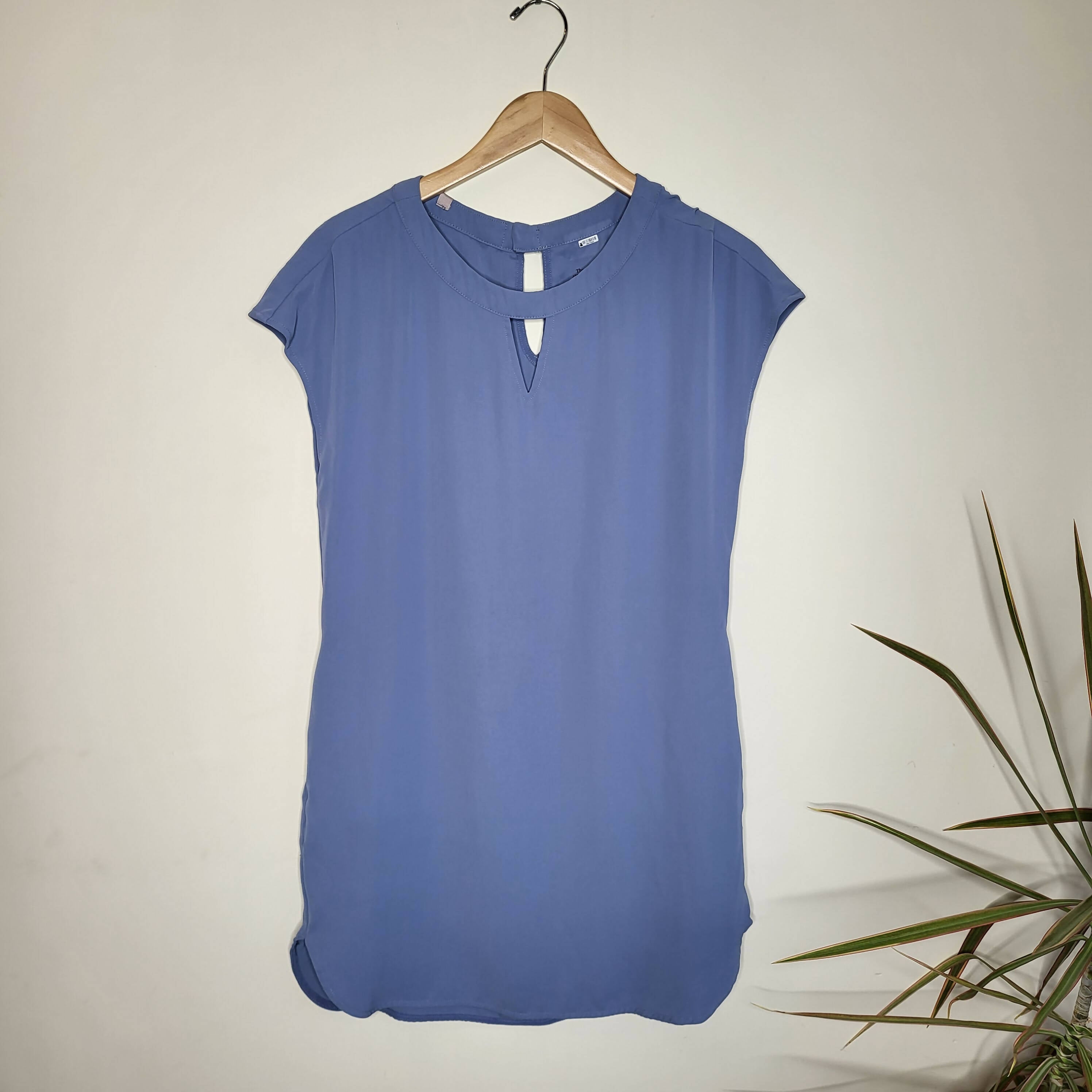 Elizabeth + Clarke All Hours A Line Dress with Keyhole - /Blue