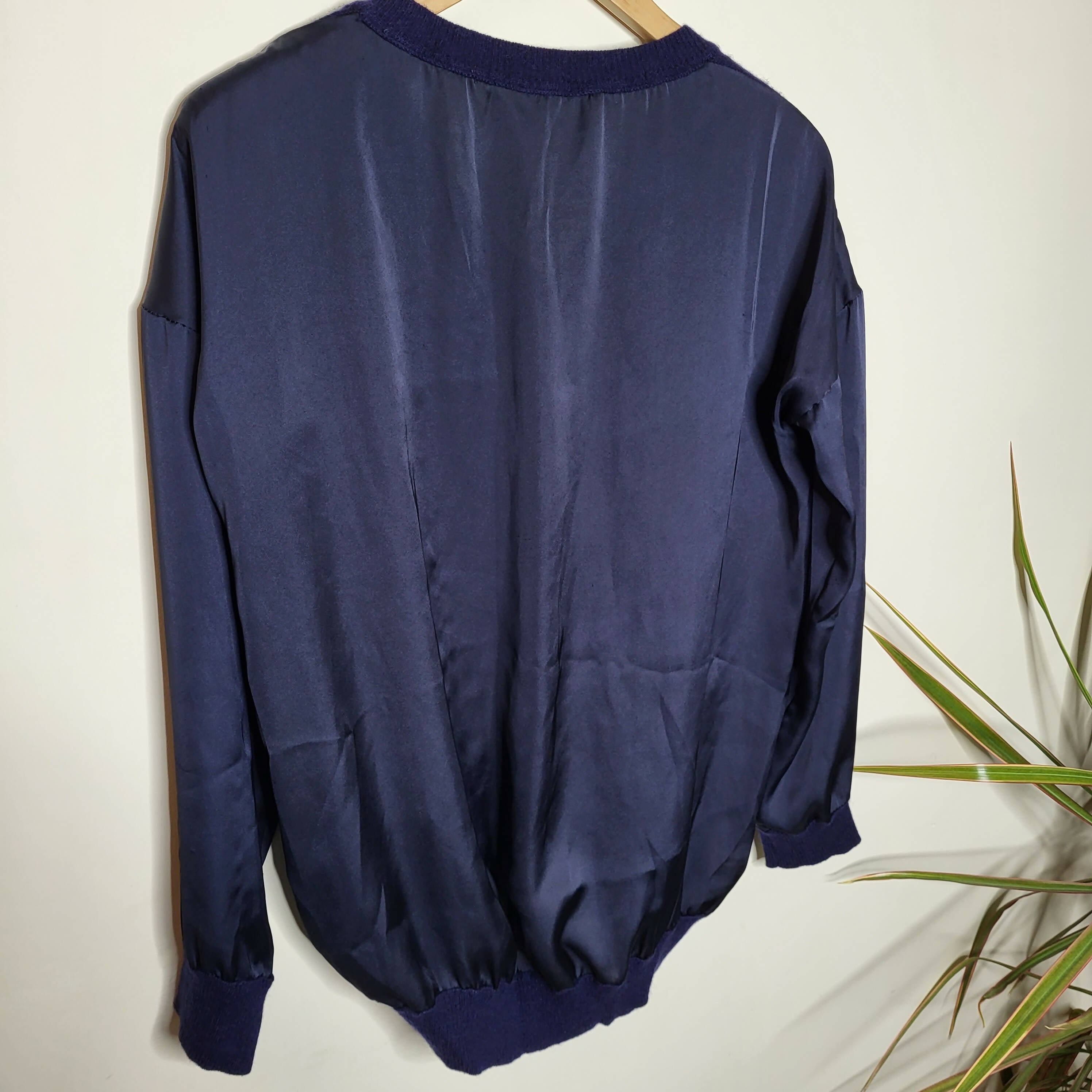 Amanda Wakeley Satin Paneled Cashmere and Wool Blend Sweater - /Navy