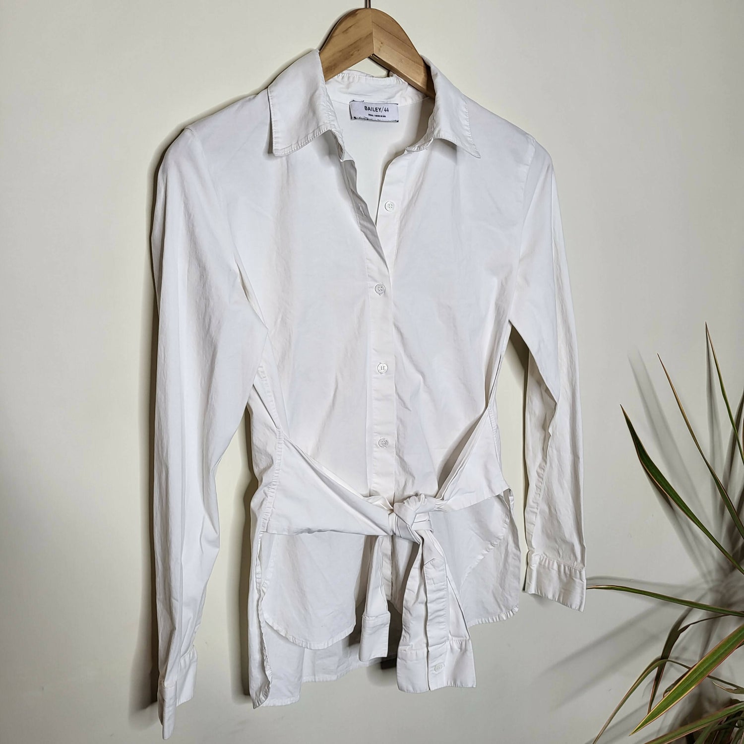 Bailey 44 Hold Me Tight Tie Button-Down Shirt - /White