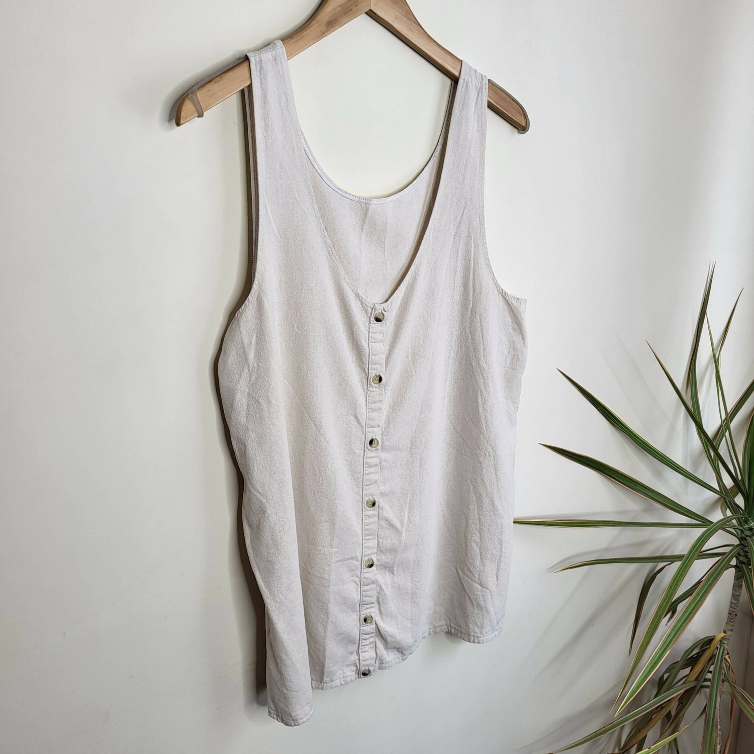 LACAUSA Upcycled Sleeveless Raw Hem Silk Tunic - /White