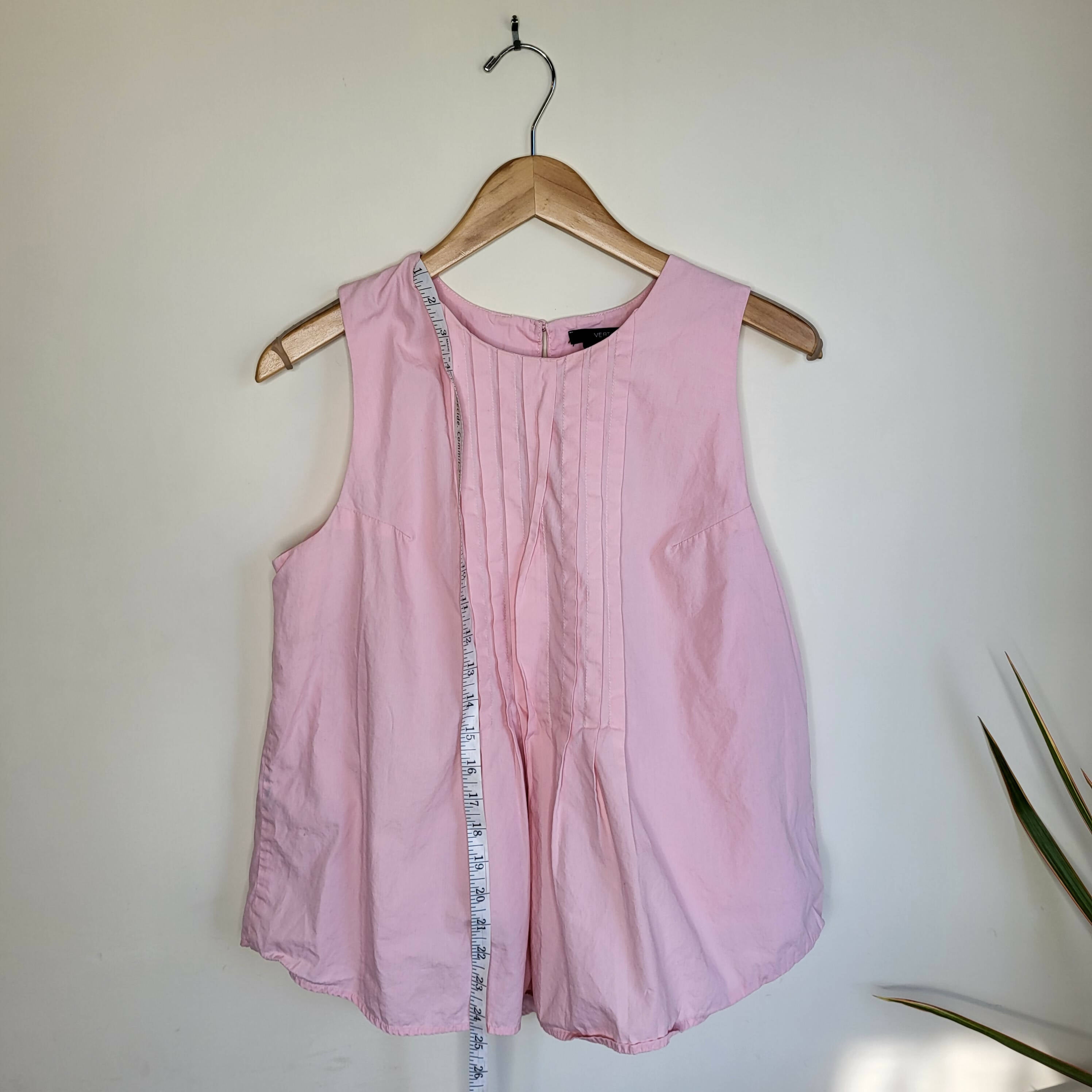 Vertigo Sleeveless Pleated Top - /Pink