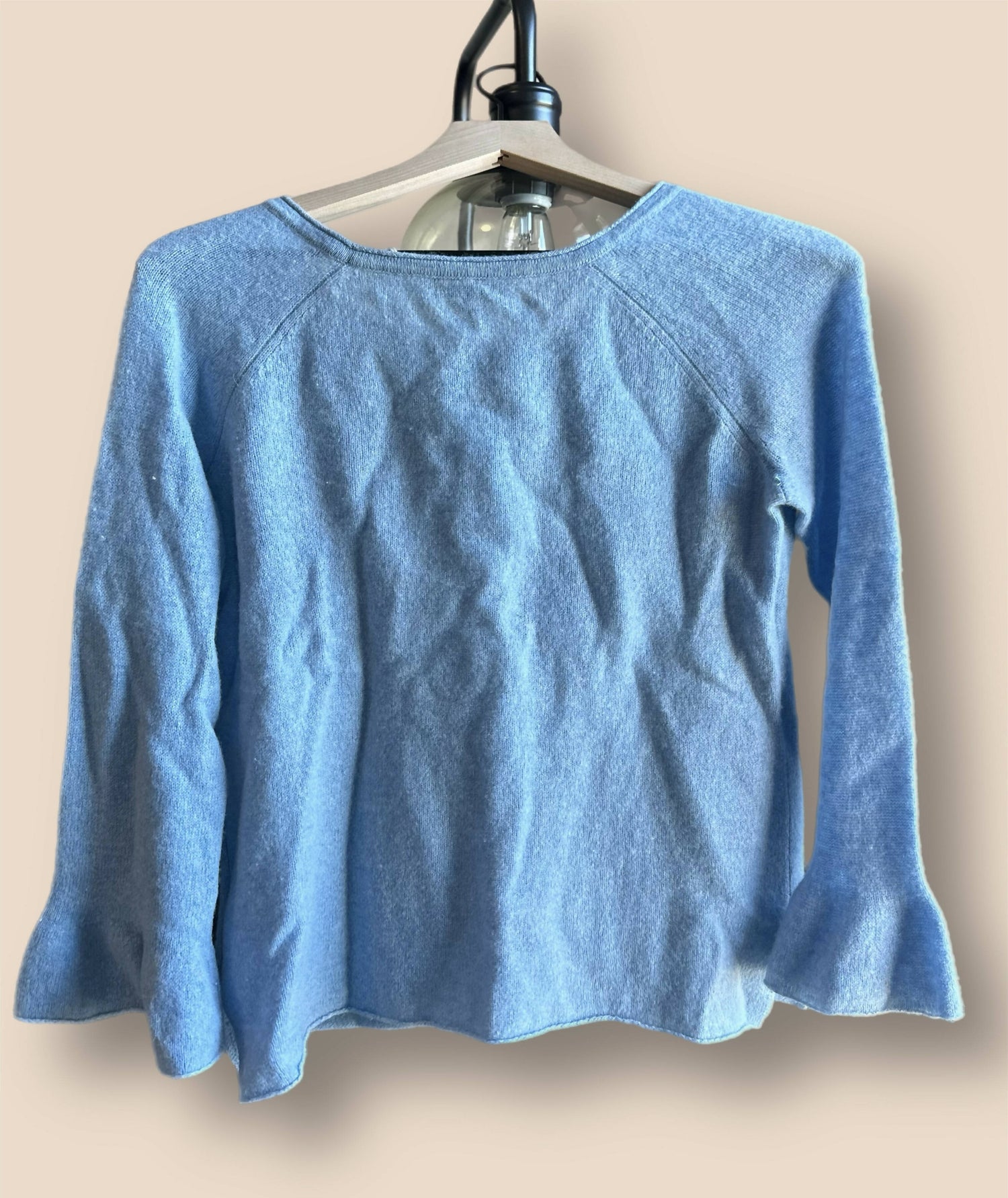 White + Warren Long Bell-Sleeve Crew Neck Cashmere Sweater With Furled Trim - Blue