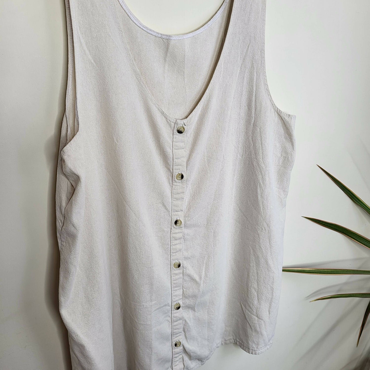 LACAUSA Upcycled Sleeveless Raw Hem Silk Tunic - /White