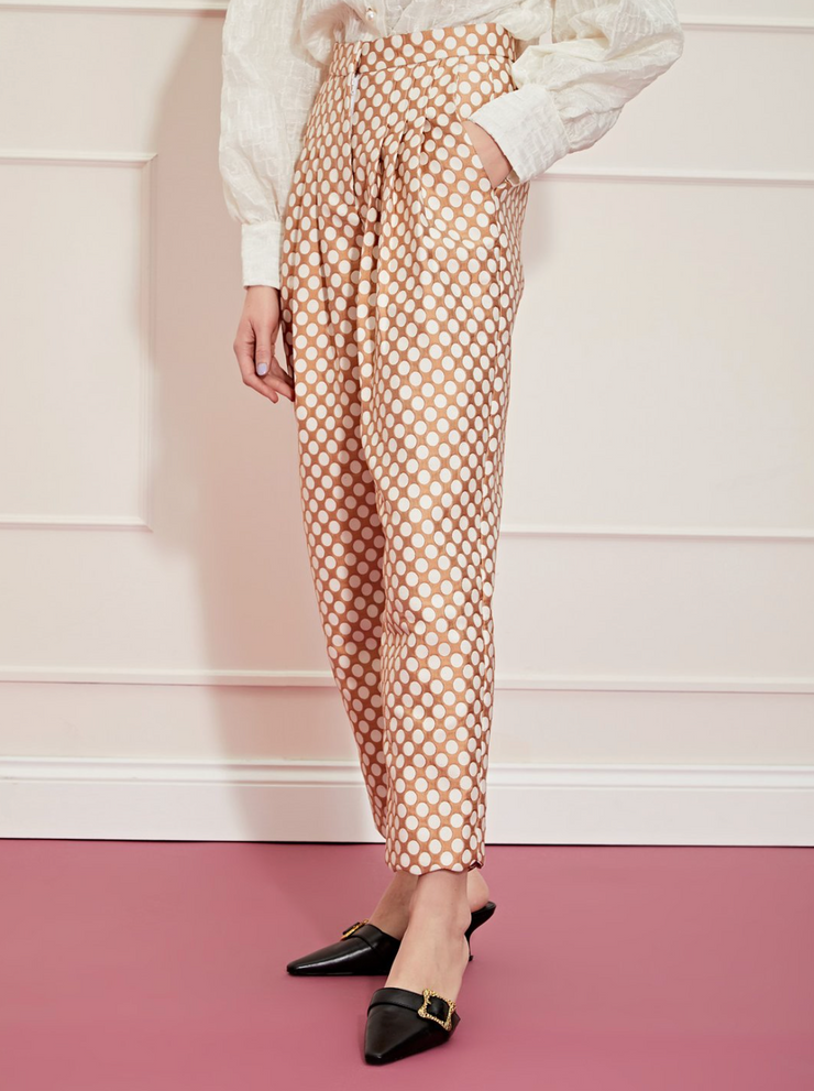 Round Up Scallop Peg Trousers