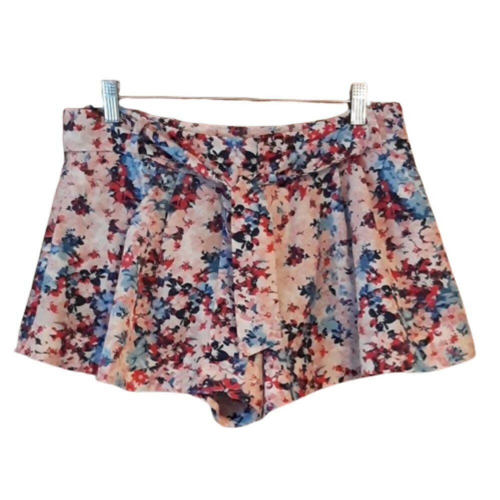 Parker Floral Print Pleated Shorts