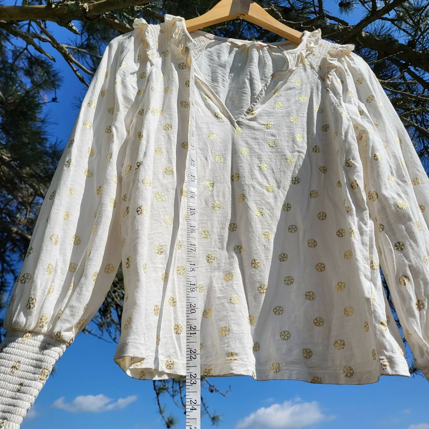 Boden Notch Neck Smocked Frill Top - Dots - Off White Multi/Ivory, Dainty Foil - 4