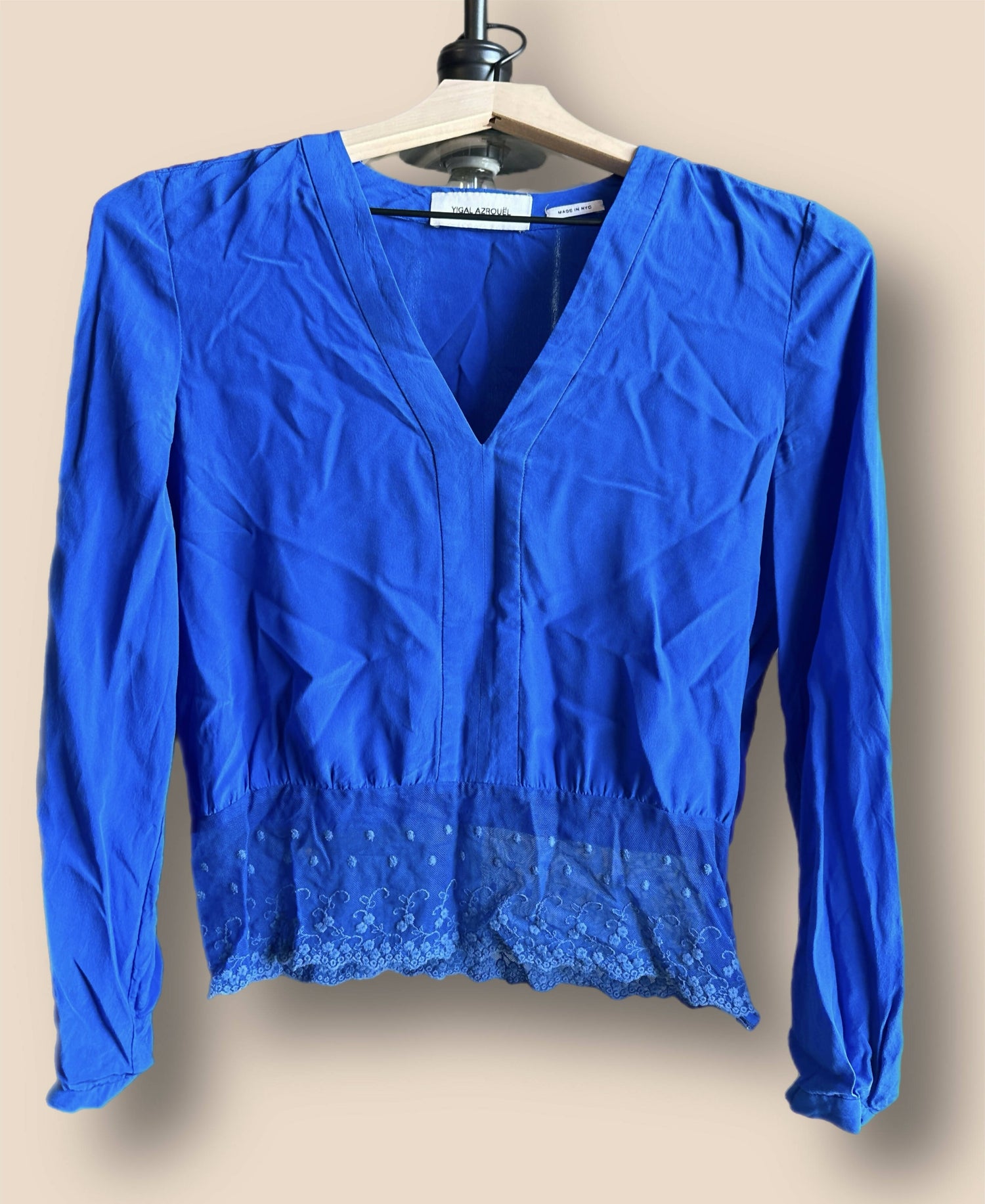 Yigal Azrouel Long Sleeve V-Neck Lace Trim Silk Blouse - Blue