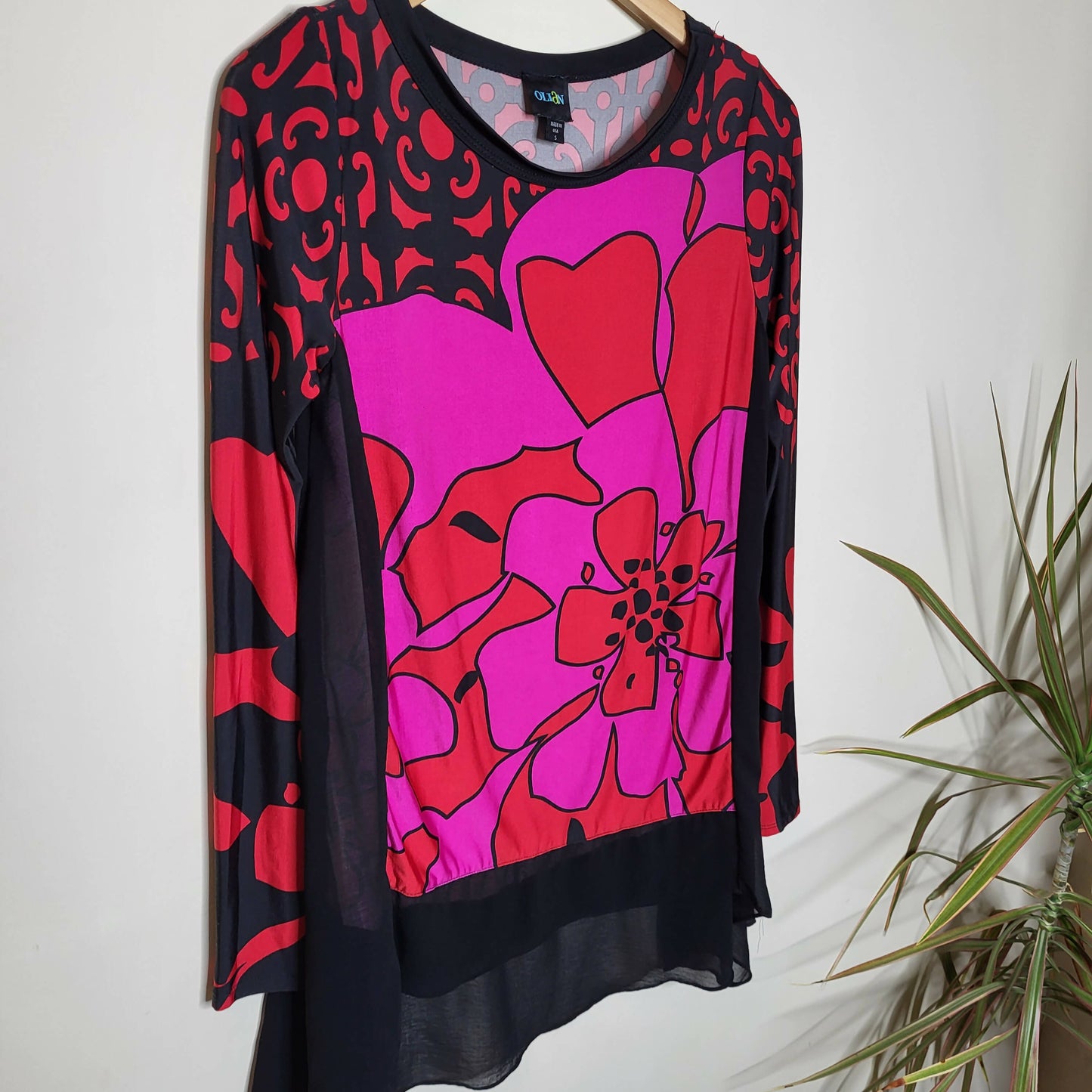 Olian Gauze Trim Tunic - Abstract - Red Multi/Fuchsia Floral Print