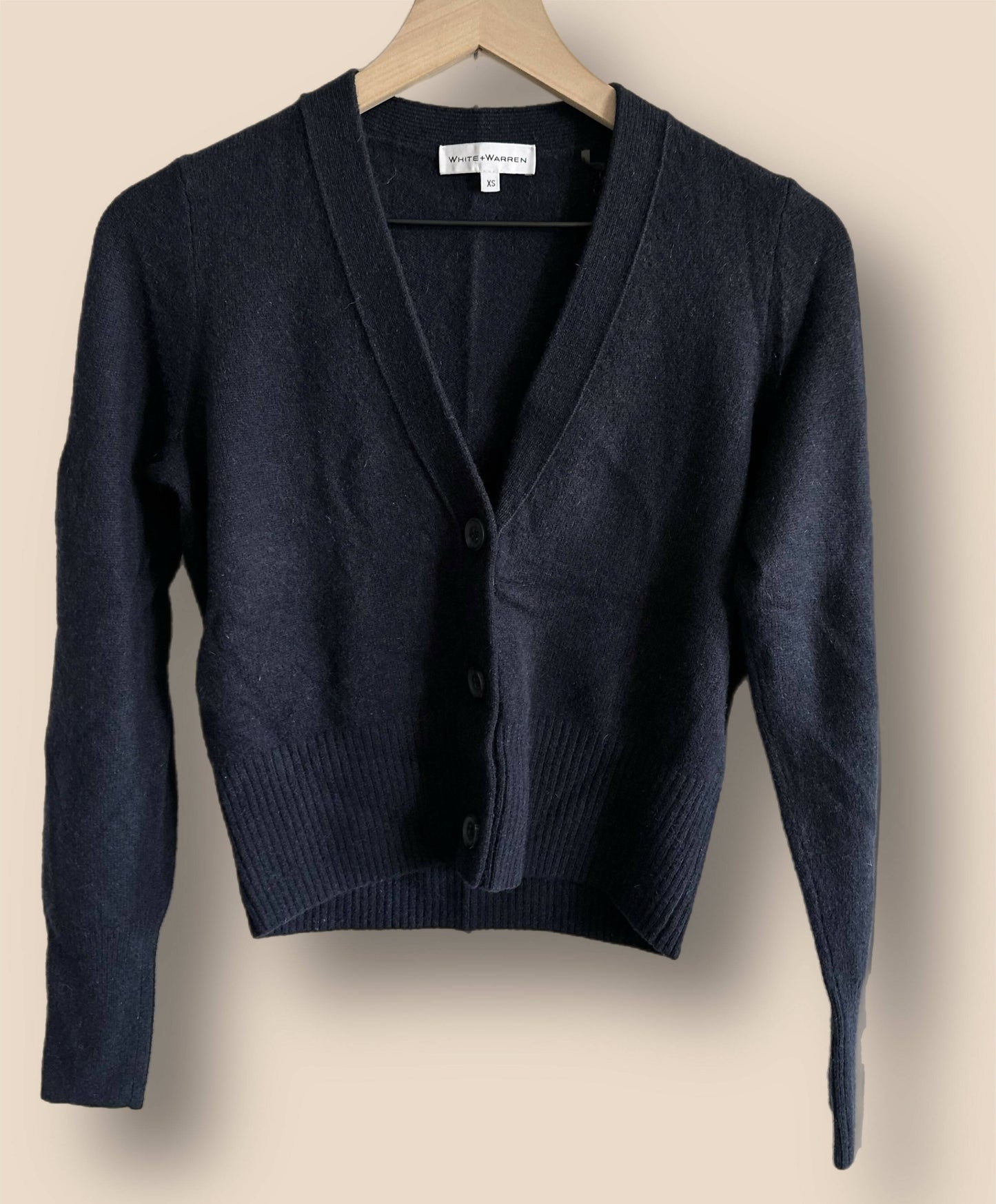 White + Warren Cashmere V-Neck Cardigan - /Navy