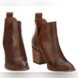 New Womens Nocona Micki Cowhide 7" Snip Toe Ankle Boots Bootie Shoes…