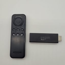 Amazon Fire Stick 1st Gen Model# W87CUN HDMI Streaming Stick w/ Remot…